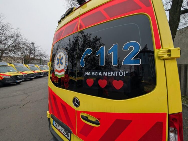 Na szia mentő 1